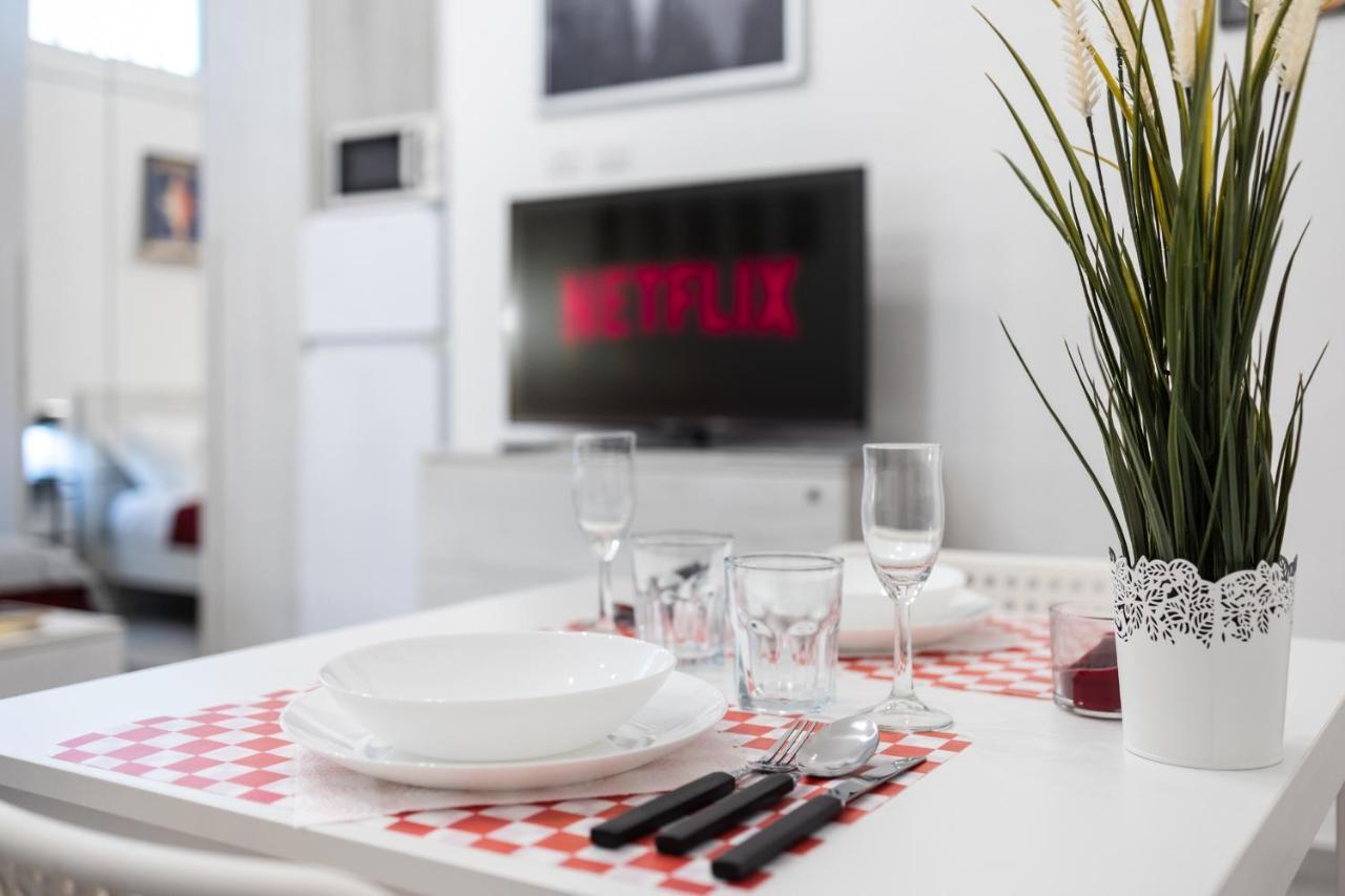 Duomo-Sesto M1 Relax Campari Wi-Fi & Netflix Appartement Sesto San Giovanni Buitenkant foto